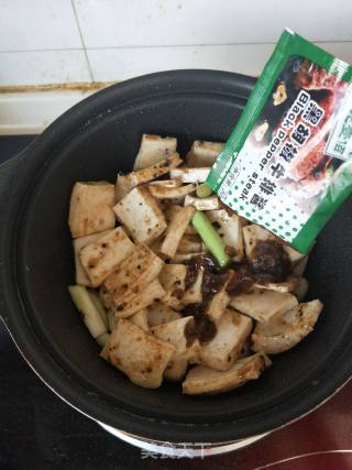 Thousand Pages Tofu with Black Pepper recipe