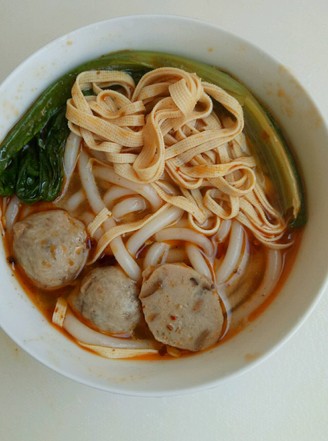 Rice Noodles with Chicken Soup