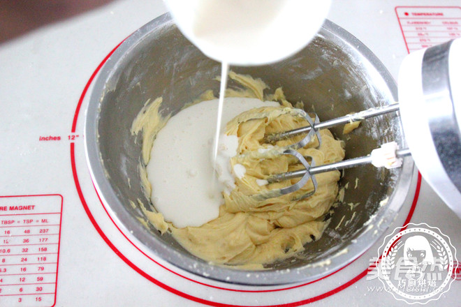 Cranberry Pound Cake recipe