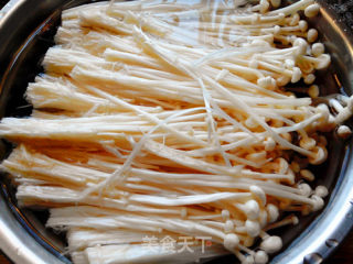 Summer Heat-relief Side Dish, Cold and Sour Enoki Mushroom recipe