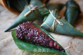 Purple Rice Eight Treasures Cone Rice Dumplings recipe