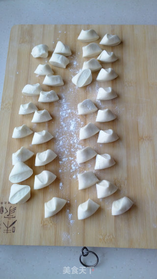 Cabbage and Pork Dumplings~~~ Step by Step to Teach You How to Make Dumplings recipe