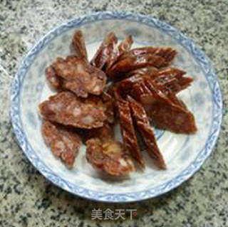 Spicy Sausage Stir-fried No. 5 Dish recipe