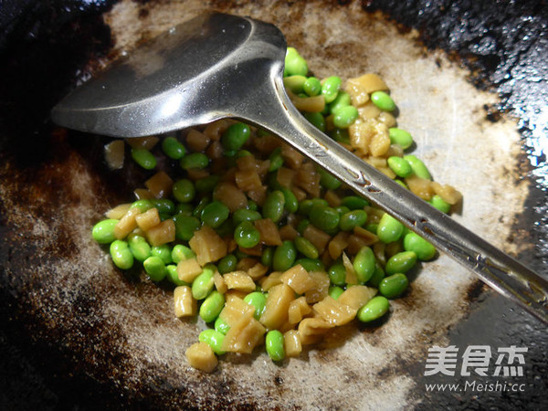 Fried Edamame with Dried Radish recipe