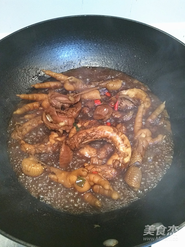 Sauce Chicken Feet and Chicken Neck recipe