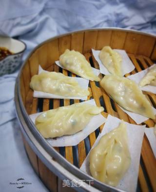 Fish-shaped Steamed Dumplings recipe