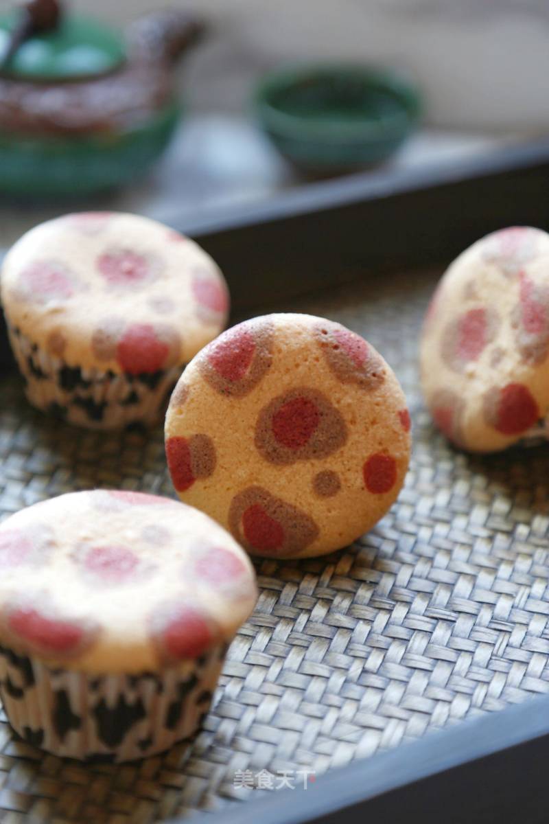Fashion Leopard Cup Cake recipe