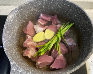 Stay Up Late to The Party and Drink this Soup More, Set Fire to Dispel Dryness, Clear Away Heat and Nourish Yin~~ Stewed Lean Meat with Dendrobium and Green Olives recipe