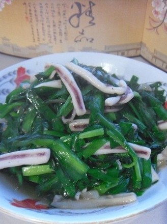 Squid Sticks Fried with Chives recipe