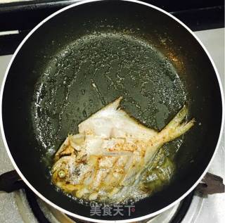 Dry Fried Silver Pomfret recipe