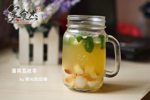 Mint Lychee Tea recipe