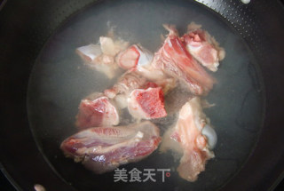 [qingbu Lao Huo Liang Soup-summer Edition] Lao Cucumber and Soy Beans in Pork Bone recipe