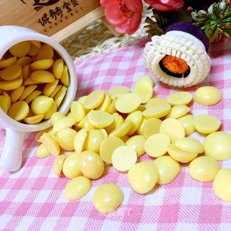 Egg Yolk Milk Beans recipe