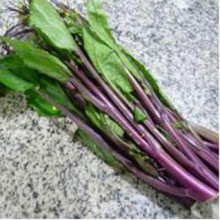 Stir-fried Beetroot with Fresh Mushrooms recipe