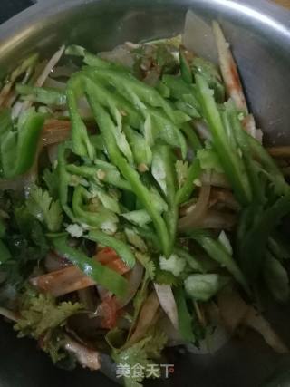 Mom's Taste: Mixed with Pork Skin recipe