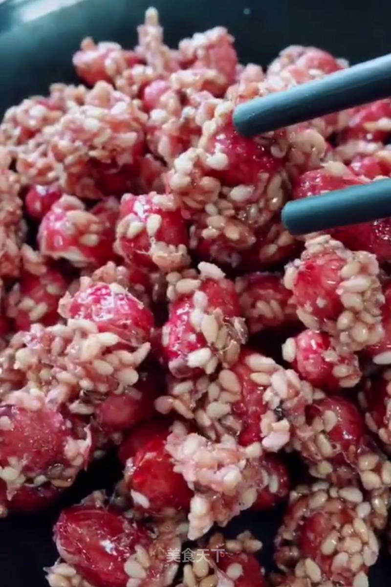 Stir-fried Peanuts in Syrup recipe