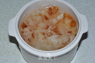 Peach Gum Tremella Snow Lotus Seed recipe