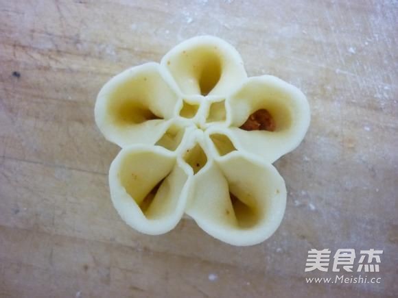 Peony Steamed Dumplings recipe