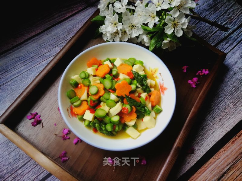 Carrot Fried Double Bamboo Shoots recipe
