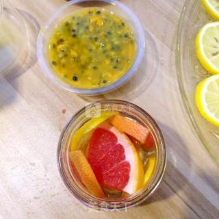 Honey and Fruits are Colorful to Tease You All Summer recipe