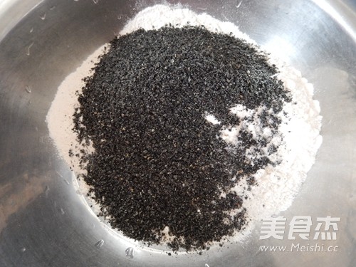 Black Sesame Okara Steamed Bun recipe