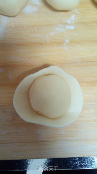 Cheesy Beef Tongue Cake recipe