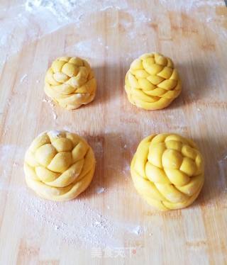 Pumpkin Hydrangea Bread recipe