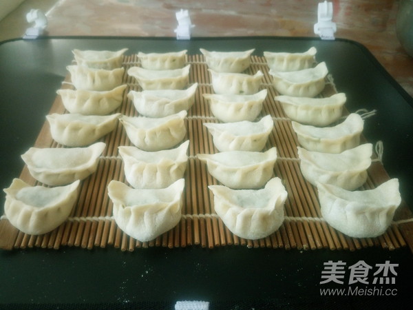 Purslane Pork Dumplings recipe