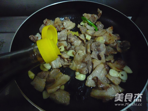 Stir-fried Pork with Hang Pepper recipe