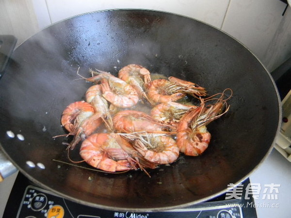 Fish-flavored Prawns recipe