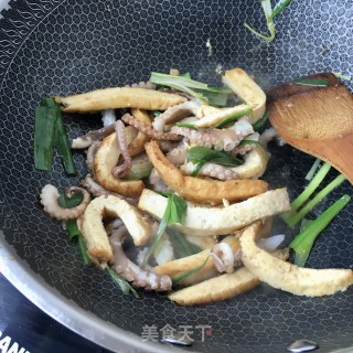 Fried Octopus Legs with Tofu recipe