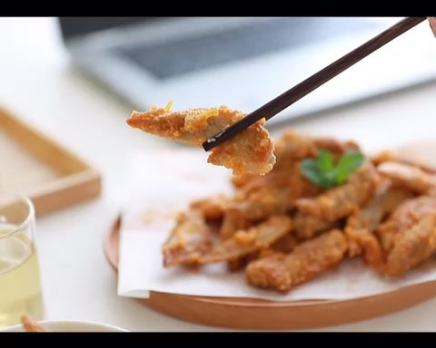 Baked Wing Tips with Salted Egg Yolk recipe
