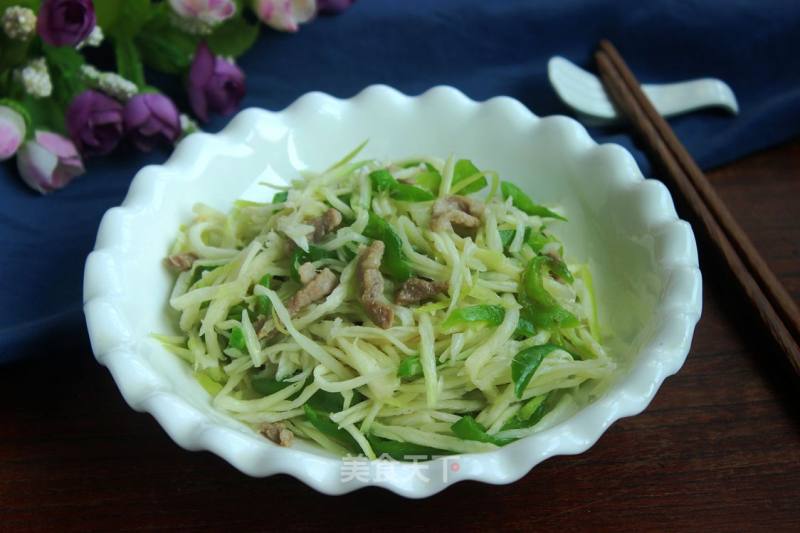Stir-fried Shredded Pork with Green Pepper and Zizania recipe