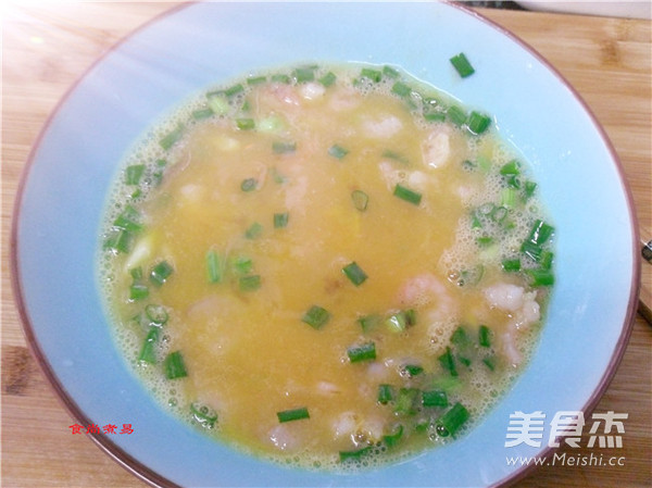 Scrambled Eggs with Shrimp recipe