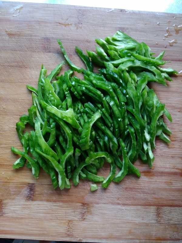 Stir-fried Pork with Bitter Gourd recipe