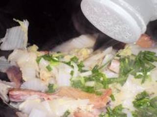 Homemade Pickled in Winter-----stir-fried Cabbage with Cured Fish recipe