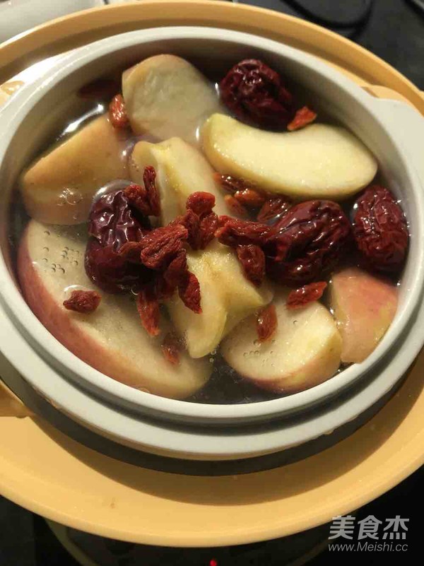 Apple Pork Bone Soup recipe