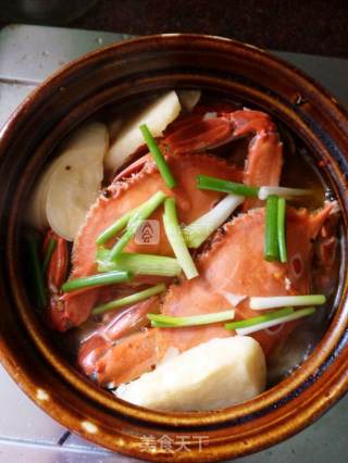 Spicy Crab Bamboo Shoots in Claypot recipe