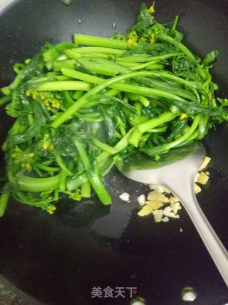 Stir-fried Choy Sum/kale recipe
