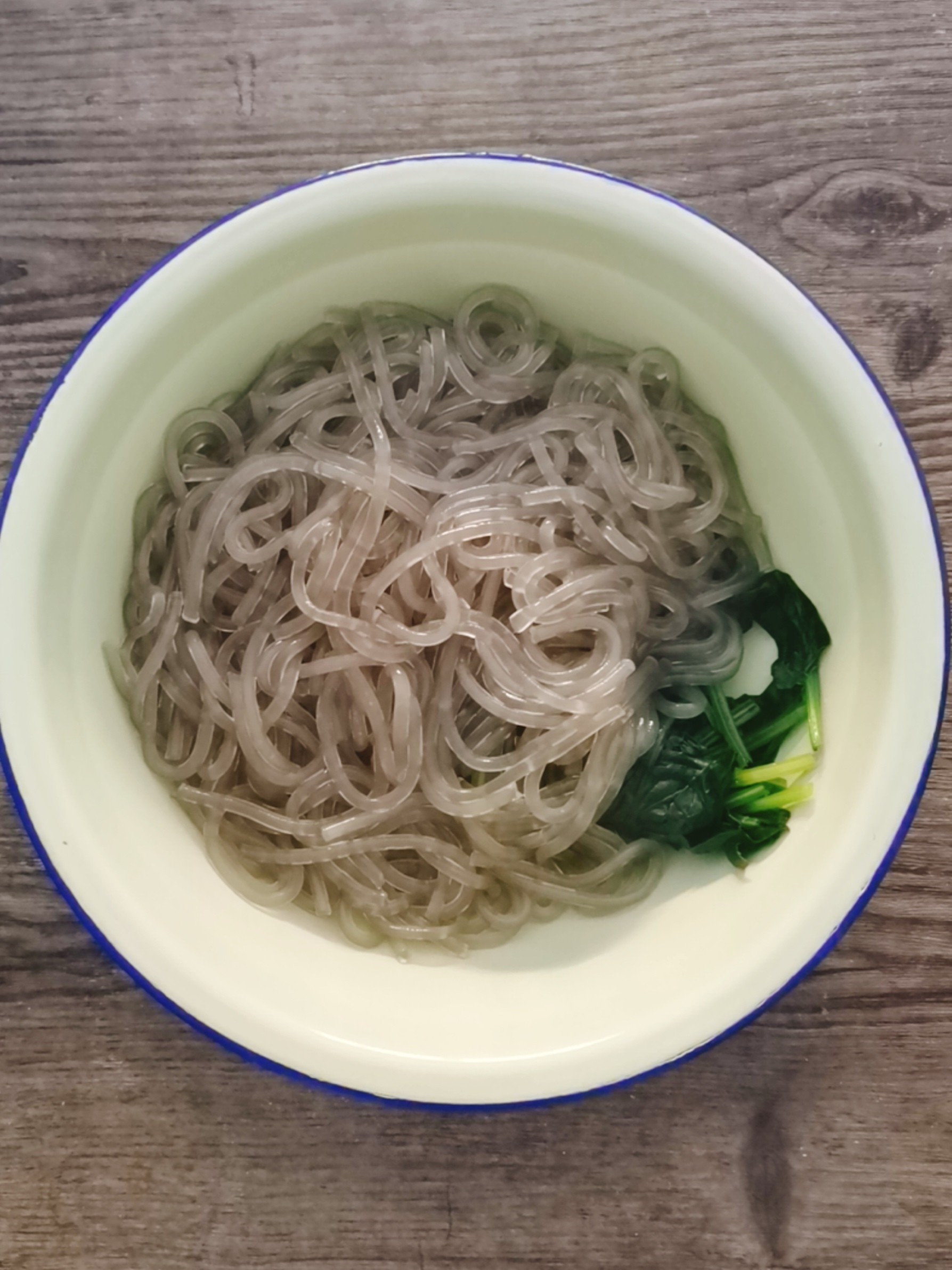 Spinach with Vermicelli recipe