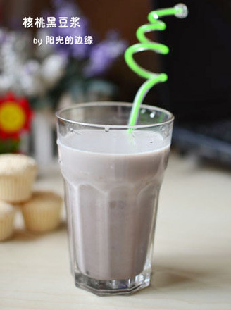 Walnut Black Soy Milk recipe