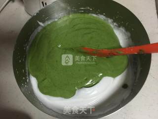 Matcha Yogurt Christmas Tree Cake recipe