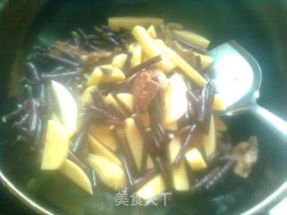 Potato Stew with Purple Beans recipe