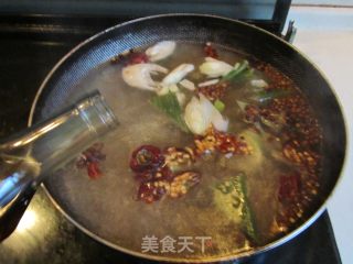 Stir-fried Duck Intestines with Leek Flowers recipe