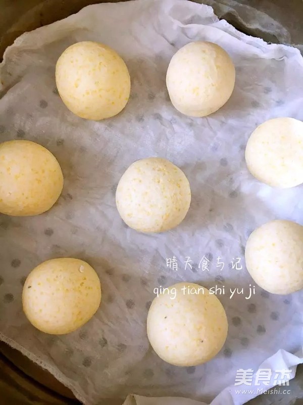 Nutritious and Healthy Cornmeal Buns! recipe