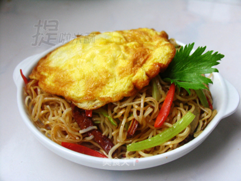 Singles Day of The Tuoguang Clan-fried Thin Noodles with Fragrant Dried Eggs recipe