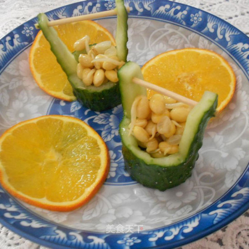 Decorated on The Plate, Cucumber Bucket! ! ! recipe