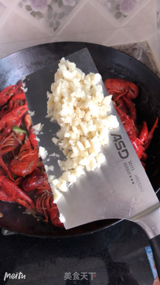 Cool Version Thirteen Fragrant Crayfish recipe