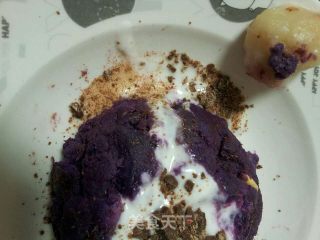 Yogurt and Purple Potato Mashed recipe