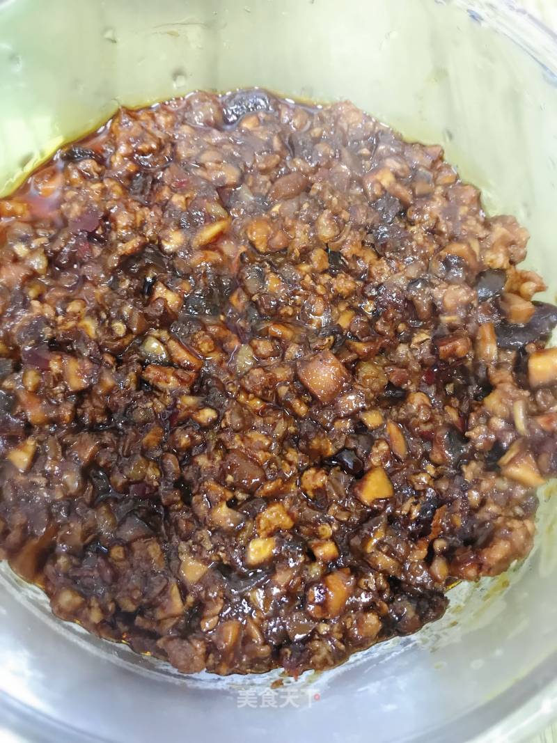 Spicy Mushroom Meat Sauce recipe